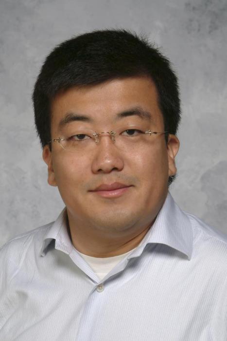 Fan Bai